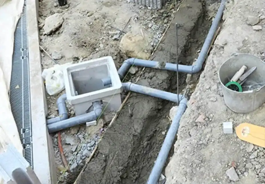 給湯器・水道メーター・排水枡